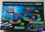 Magic track glow in the dark NIEUW 360 pcs, Nieuw, Ophalen of Verzenden, Racebaan