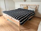 BJORKSNAS bedframe en LONSET latbodem, Huis en Inrichting, Ophalen of Verzenden, Gebruikt, Tweepersoons, 180 cm