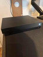 Xbox One X Project Scorpio Edition, Spelcomputers en Games, Spelcomputers | Xbox One, Ophalen, Gebruikt, 1 TB, Met 1 controller