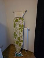 Strijkplank met Strijkijzer - Complete Set, Ophalen, Gebruikt, Strijkijzer met snoer