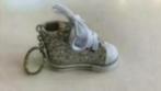 Sleutelhanger gympie / sneaker ( zilverkleurige glitter, Ophalen of Verzenden, Nieuw