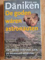 De Goden Waren Astronauten - Erich von Däniken, Achtergrond en Informatie, Erich von Däniken, Ophalen of Verzenden, Zo goed als nieuw