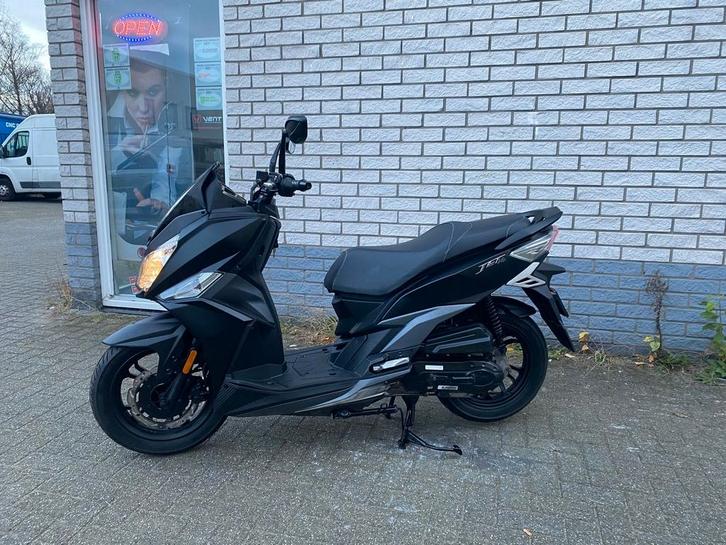 HELE MOOIE SYM JET 14 BROM 45KM 4-TAKT MAT BLACK BJ2020 9000, Fietsen en Brommers, Brommers | Tuning en Styling