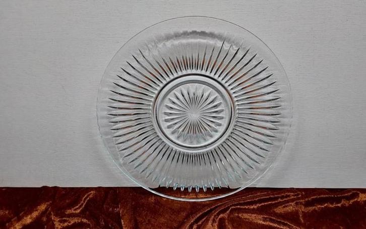 Glazen taartschaal, gebakschaal, Huis en Inrichting, Keuken | Servies, Bord(en), Overige stijlen, Glas, Ophalen of Verzenden