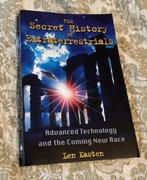 The Secret History of Extraterrestrials - boek over aliens, Ophalen of Verzenden, Zo goed als nieuw