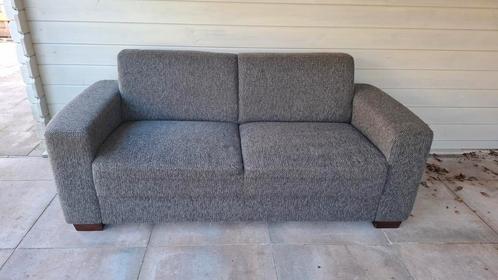Grijze bank, lekker compact!, Huis en Inrichting, Banken | Bankstellen, Gebruikt, Tweepersoons, 150 tot 200 cm, 75 tot 100 cm