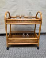 rotan bijzettafeltje op wieltjes/barkart/serveerwagen, Huis en Inrichting, Tafels | Sidetables, Ophalen, Gebruikt, 50 tot 100 cm