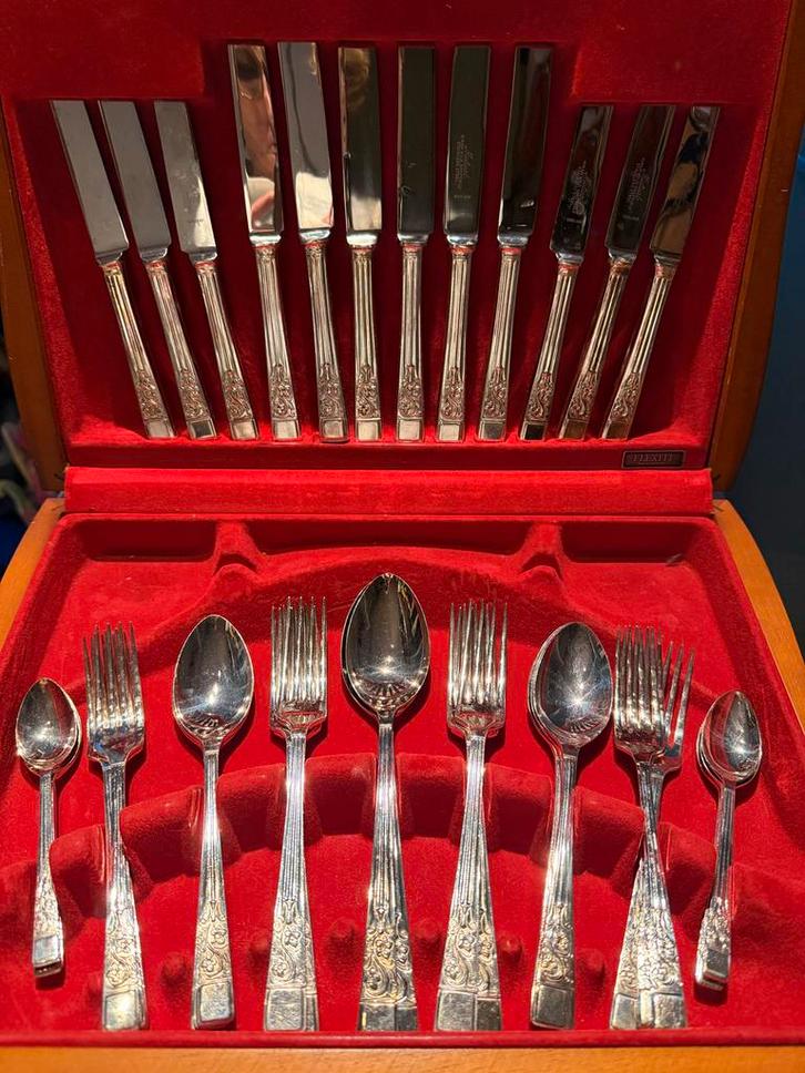 Mooie bestekset in houten kist, Antiek en Kunst, Antiek | Bestek, Ophalen