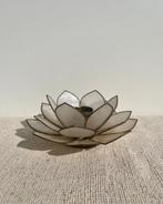 Vintage lotusbloem kaarshouder subtiel natural interieur, Gebruikt, Rond, Ophalen of Verzenden, X