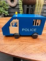 Vintage speelgoed. Houten politieauto met twee politie agent, Antiek en Kunst, Antiek | Speelgoed, Ophalen