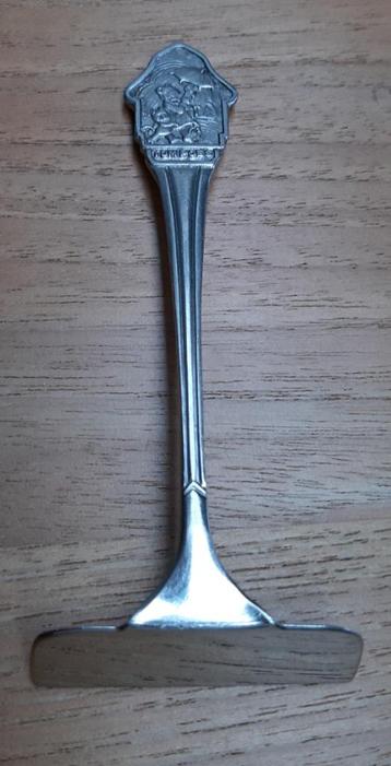 SOLA SCHUIVERTJE BOMMEL EN TOM POES VINTAGE 1950  beschikbaar voor biedingen