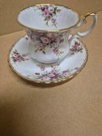 Cottage garden royal albert porselein, Ophalen of Verzenden, Gebruikt, Porselein, Kop en/of schotel