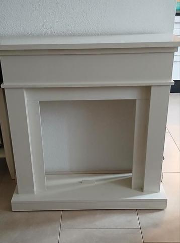 Ombouw electrische haard beschikbaar voor biedingen