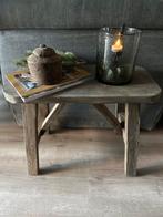 Oud houten bankje oldfarm Aura Peeperkorn, Huis en Inrichting, Ophalen of Verzenden