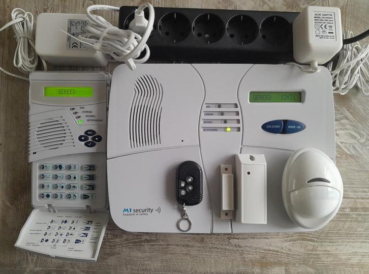 Visonic Powermax plus Alarm, Doe-het-zelf en Verbouw, Alarmsystemen, Zo goed als nieuw, Compleet systeem, Raam of Deur, Draadloos