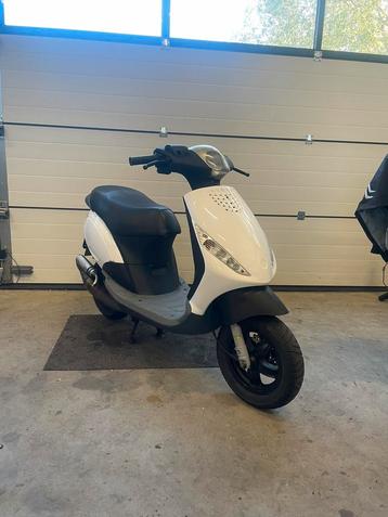  piaggio zip 50cc 2t met duitse papieren beschikbaar voor biedingen
