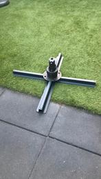 Voetparasol kan vast aan de grond of met 4 tegels, Tuin en Terras, Ophalen, Zo goed als nieuw, Minder dan 1 meter, Parasolvoet