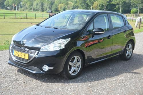 Peugeot 208 1.2 e-VTi Active Automaat Airco Cruise, Auto's, Peugeot, Bedrijf, ABS, Airbags, Airconditioning, Bluetooth, Boordcomputer