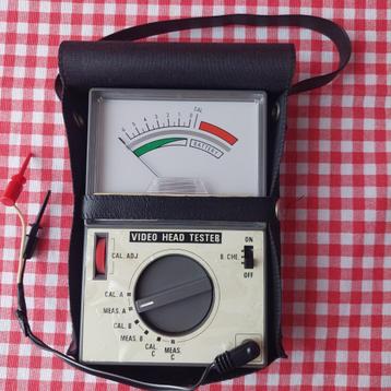 Video Koppen Tester beschikbaar voor biedingen