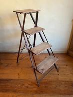 Trap Bibliotheektrap Etalage etagere Leuk model Frans, Antiek en Kunst, Ophalen of Verzenden