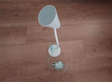 Bureaulamp Ikea Fubbla.

 beschikbaar voor biedingen