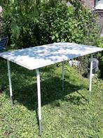 Camping tafel izgst ,verstelbaar, Caravans en Kamperen, Ophalen of Verzenden, Zo goed als nieuw, Campingtafel