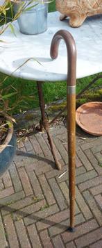 Oude wandelstok met inhoud parasol/ paraplu, Ophalen of Verzenden