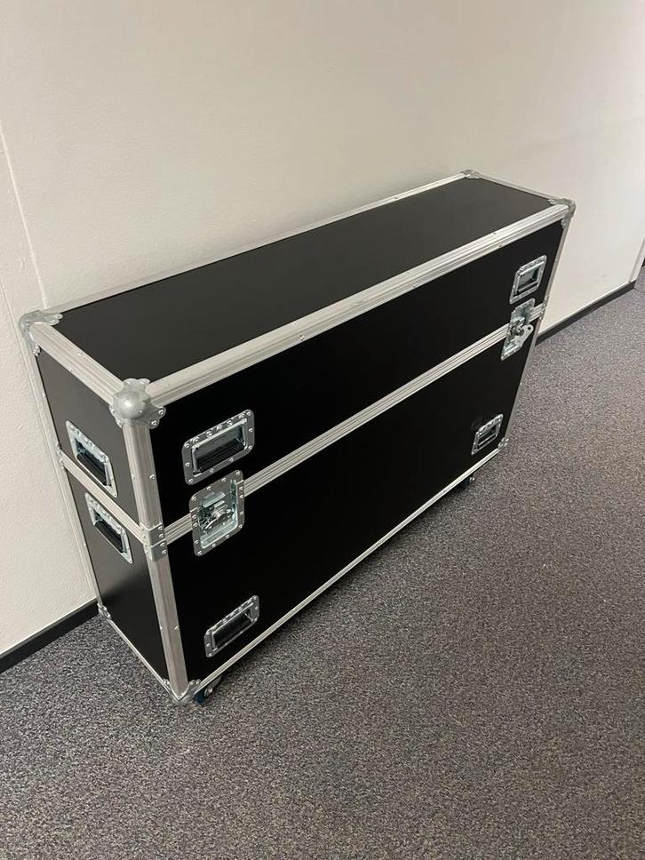 Nieuwe Flightcase voor 2 tv’s of beeldschermen tot 50 inch, Muziek en Instrumenten, Behuizingen en Koffers, Gebruikt, Overige instrumenten