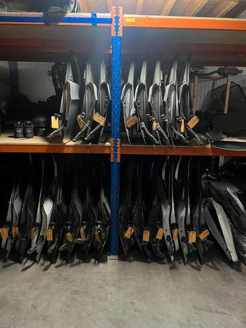 BMW E60 E61 E90 E91 E46 E39 deuren portieren deur portier beschikbaar voor biedingen