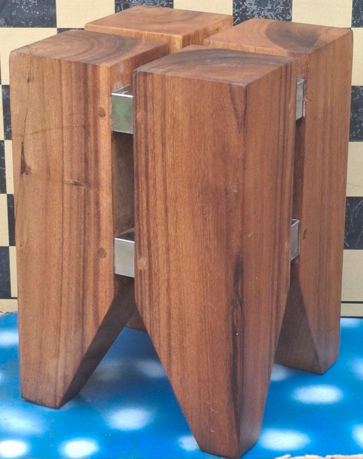 Design meubel. Hardhout/RVS. Kruk/bijzettafeltje. 27/40 cm., Antiek en Kunst, Curiosa en Brocante, Ophalen