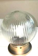 Ronde plafonnière met metalen plafondplaat, Huis en Inrichting, Lampen | Plafondlampen, Verzenden, Glas, Vintage