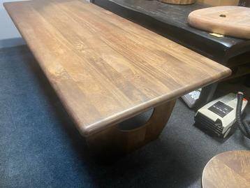Walnoot Handai Tafel - 240x100 of 220x100 beschikbaar voor biedingen