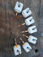 Porseleinen isolatoren, 300 recht en 100 hoek, Ophalen, Nieuw, IJzer