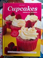 Cupcakes bakken en versieren, Ophalen of Verzenden, Zo goed als nieuw, Cupcakes, Boek of Tijdschrift