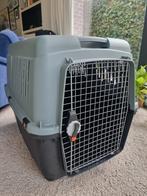 Grijze Kunstof Bench maat L, Dieren en Toebehoren, Ophalen, Zo goed als nieuw