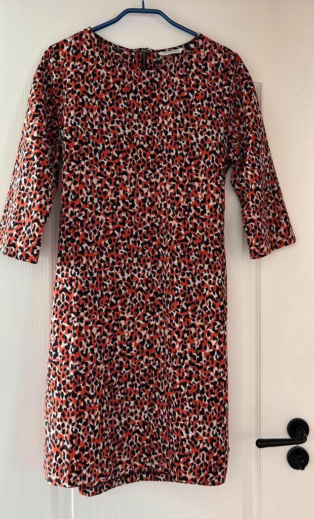 Jurk van Distrikt Nørrebro maat M, Kleding | Dames, Jurken, Gedragen, Maat 38/40 (M), Overige kleuren, Boven de knie, Ophalen of Verzenden