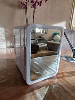 Te koop: InnoGIO 770 Kleine cosmetische Koelkast, Zonder vriesvak, Ophalen of Verzenden, Minder dan 45 cm, Minder dan 85 cm