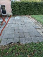 Gratis af te halen: grote tegels, Tuin en Terras, Tegels en Klinkers, Ophalen, Gebruikt, 10 m² of meer, Terrastegels