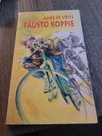 Boek anke de vries fausto koppie, Boeken, Ophalen of Verzenden