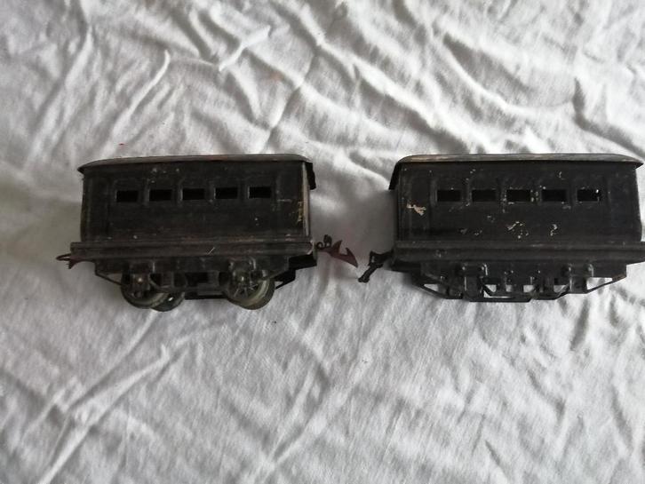 antiek zeer oude speelgoed trein baan wagons opknappers, Antiek en Kunst, Antiek | Speelgoed, Ophalen of Verzenden