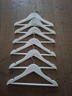 Kinder kledinghanger van hout - 6 stuks - wit, Kinderen en Baby's, Kindermode-accessoires, Ophalen of Verzenden, Zo goed als nieuw