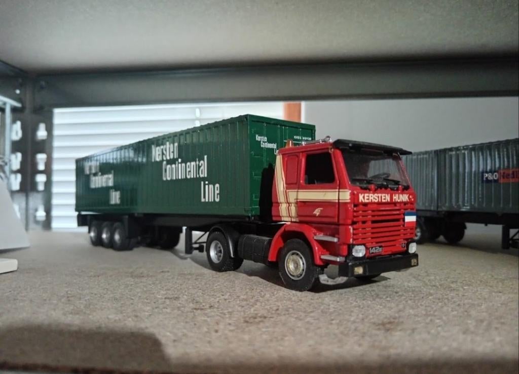 Scania 142 containeroplegger Kersten Tekno, Coldenhovenlaan 8, Fokkeknipscheer@gmail.com, Nieuw, Tekno