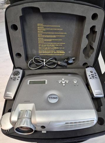 Dell 3300MP 3LCD Projector Portable XGA Conference HD 1080i  beschikbaar voor biedingen