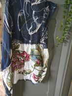 Grote dunne sjaal van DIDI 210x110 cm bloemen donkerblauw, Kleding | Dames, Mutsen, Sjaals en Handschoenen, Ophalen of Verzenden