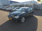 Mercedes-Benz C-klasse 180 K. Classic, Achterwielaandrijving, 1796 cc, Zwart, Bedrijf