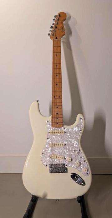 Fender Stratocaster MN2 (1992) -  Strat met USA upgrade beschikbaar voor biedingen