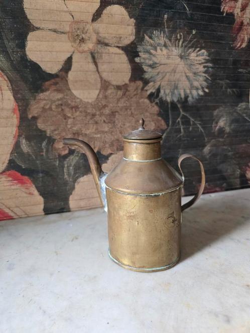 Oud messing olie kannetje, Antiek en Kunst, Antiek | Koper en Brons, Ophalen of Verzenden