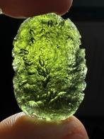 8.5g Authentieke Moldaviet uit Tsjechië, Ophalen of Verzenden, Mineraal