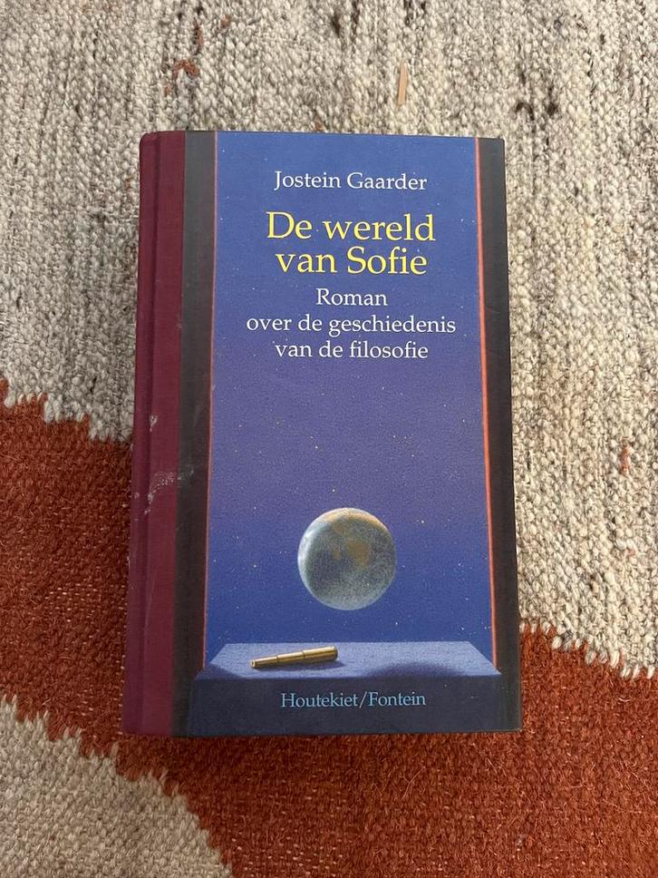 De wereld van Sofie - Jostein Gaarder, Boeken, Literatuur, Zo goed als nieuw, Nederland, Ophalen of Verzenden