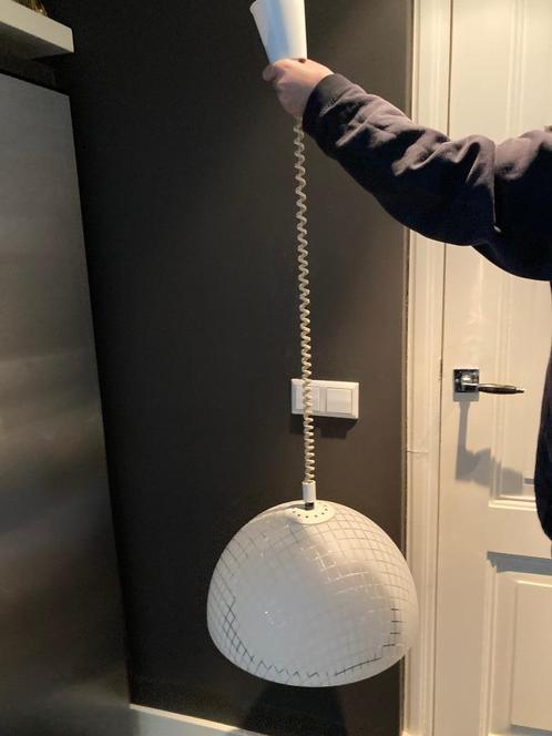 Brevetatto mushroom kunststof hanglamp ruitpatroon wit 1970, Huis en Inrichting, Lampen | Hanglampen, Zo goed als nieuw, 50 tot 75 cm